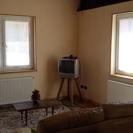 Ex Funivia Lussari Apartment Valbruna